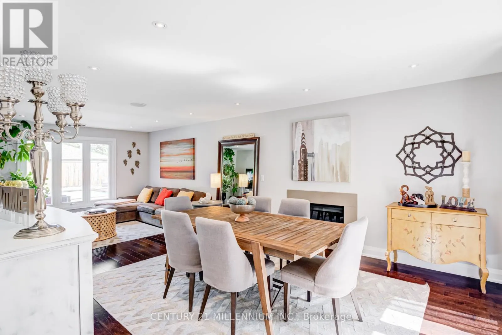 14 GREYSTONE CRESCENT