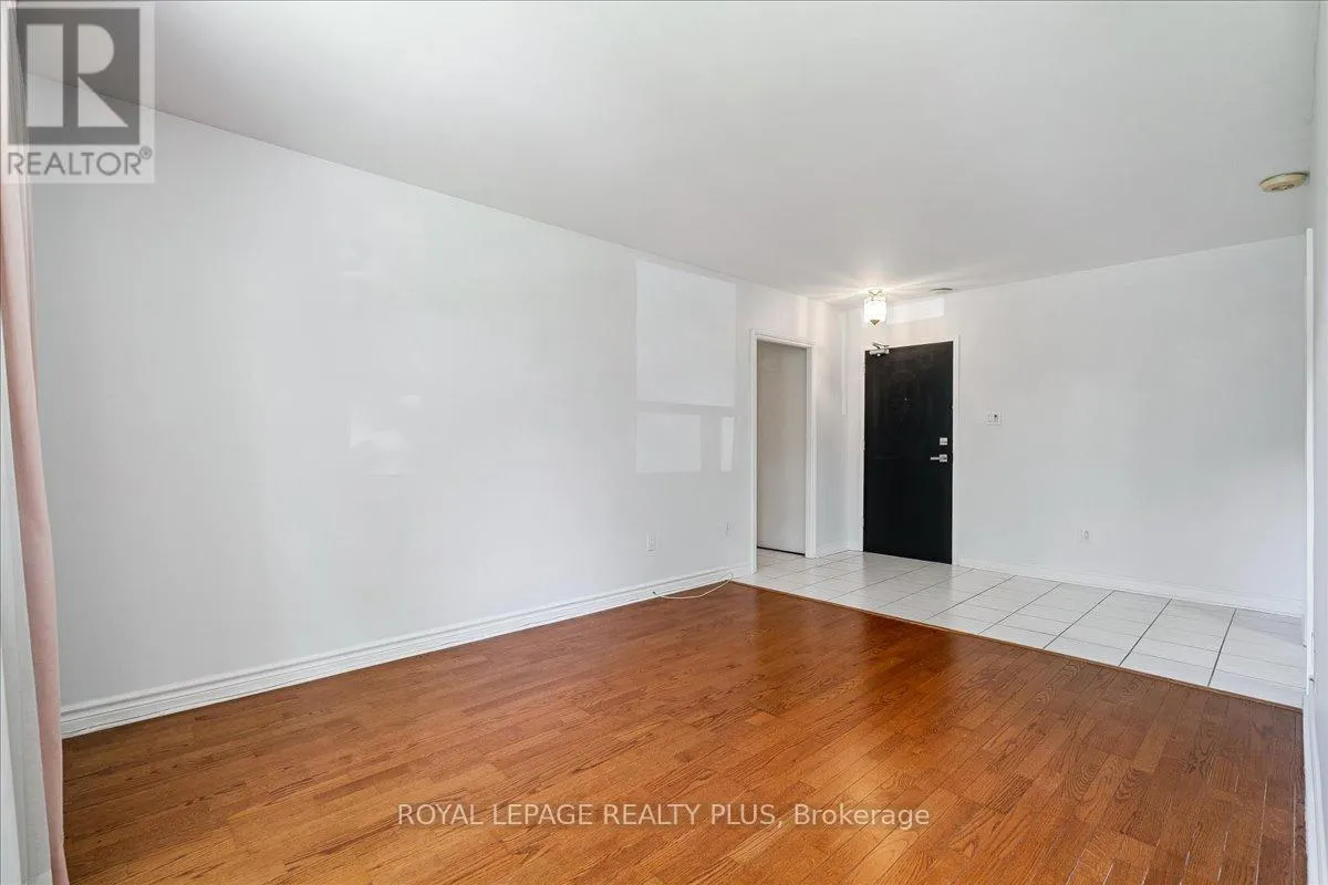 102 - 1660 BLOOR STREET E