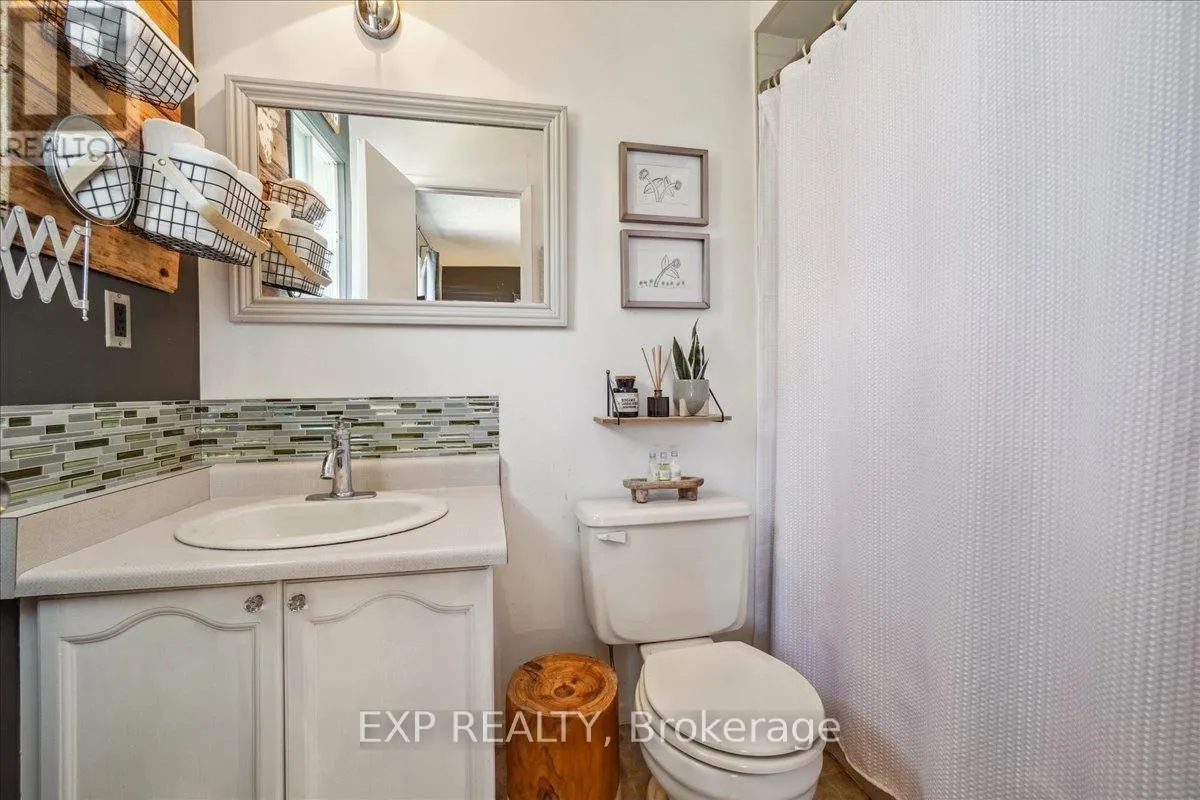 7 ROSSET VALLEY COURT