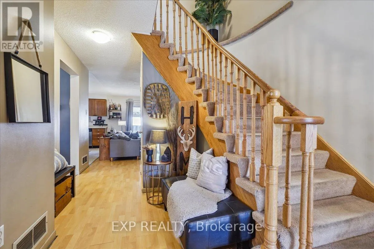 7 ROSSET VALLEY COURT