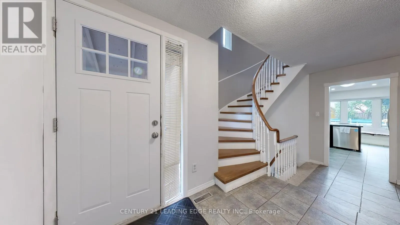 3061 ILOMAR COURT