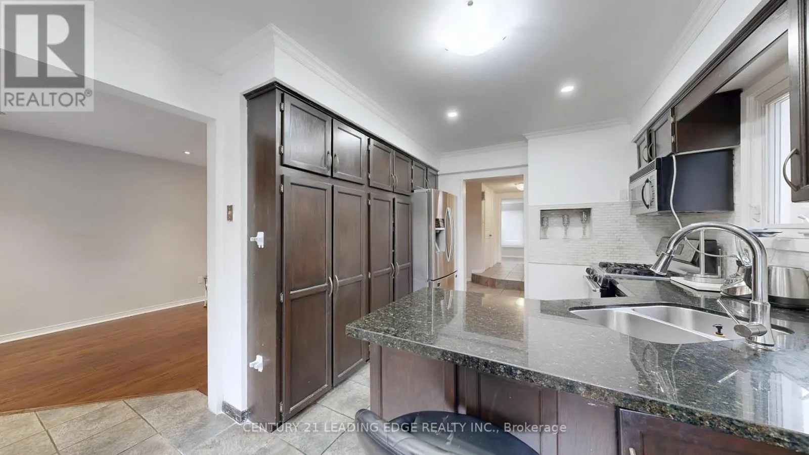 3061 ILOMAR COURT
