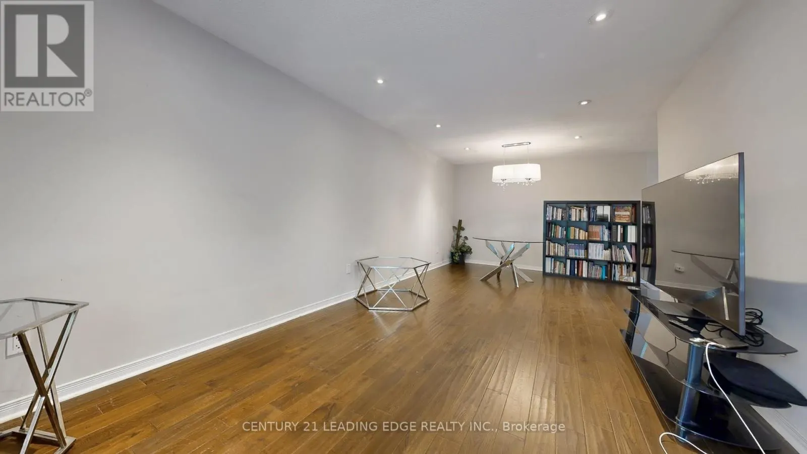 3061 ILOMAR COURT