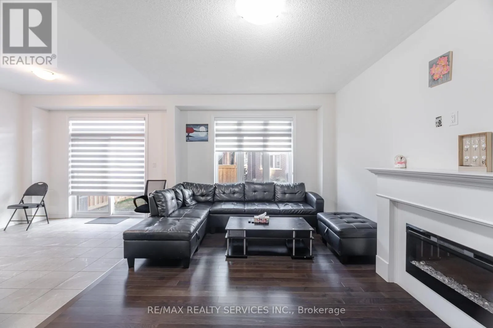 42 THORNVALLEY TERRACE