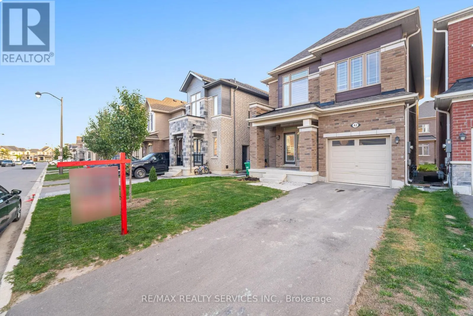 42 THORNVALLEY TERRACE