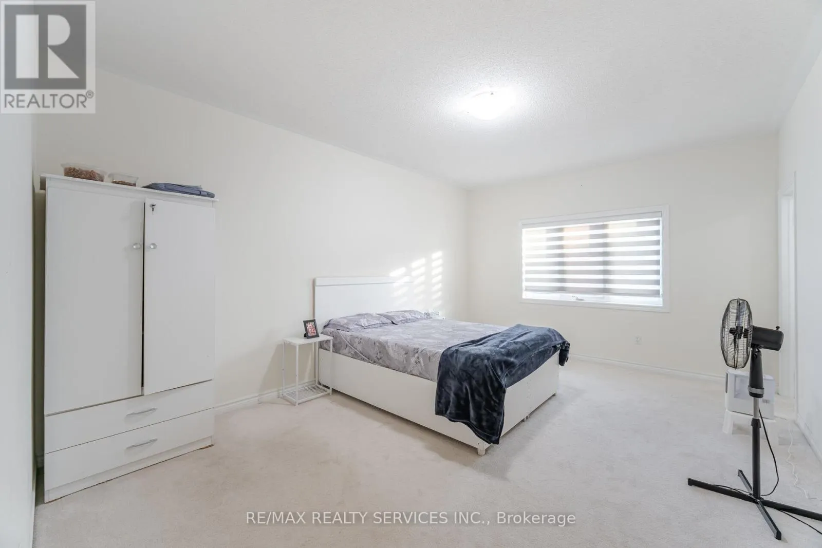 42 THORNVALLEY TERRACE