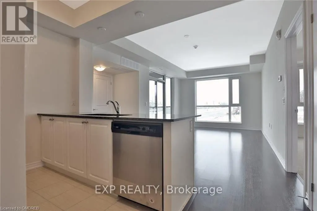 201 - 2393 BRONTE ROAD