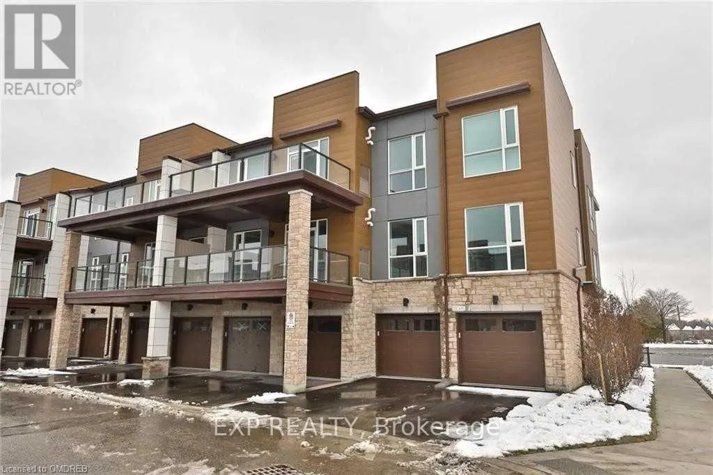 201 - 2393 BRONTE ROAD