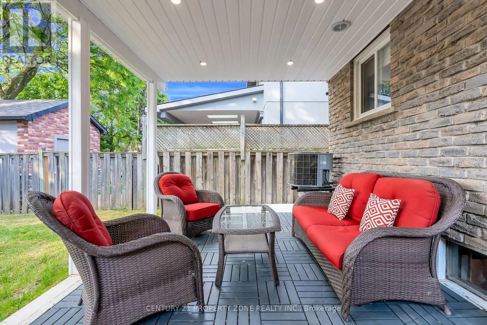 4265 LINGFIELD CRESCENT
