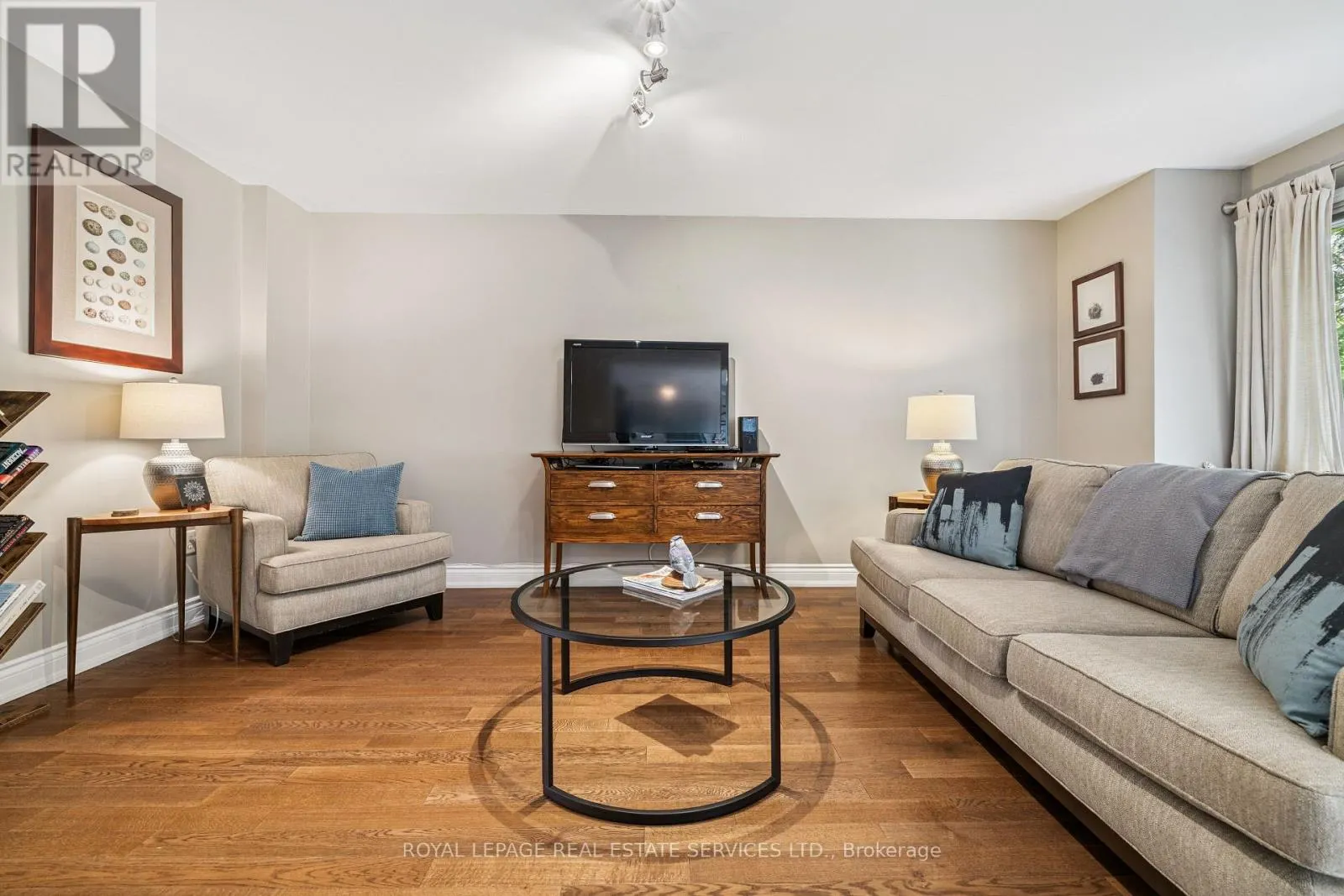 5186 RAVINE CRESCENT