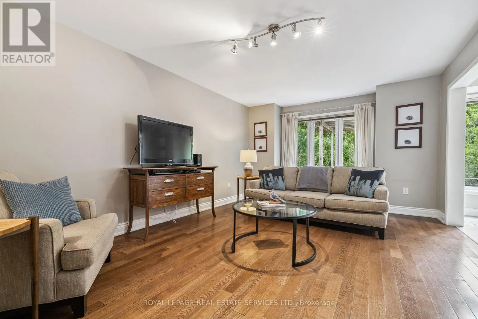 5186 RAVINE CRESCENT