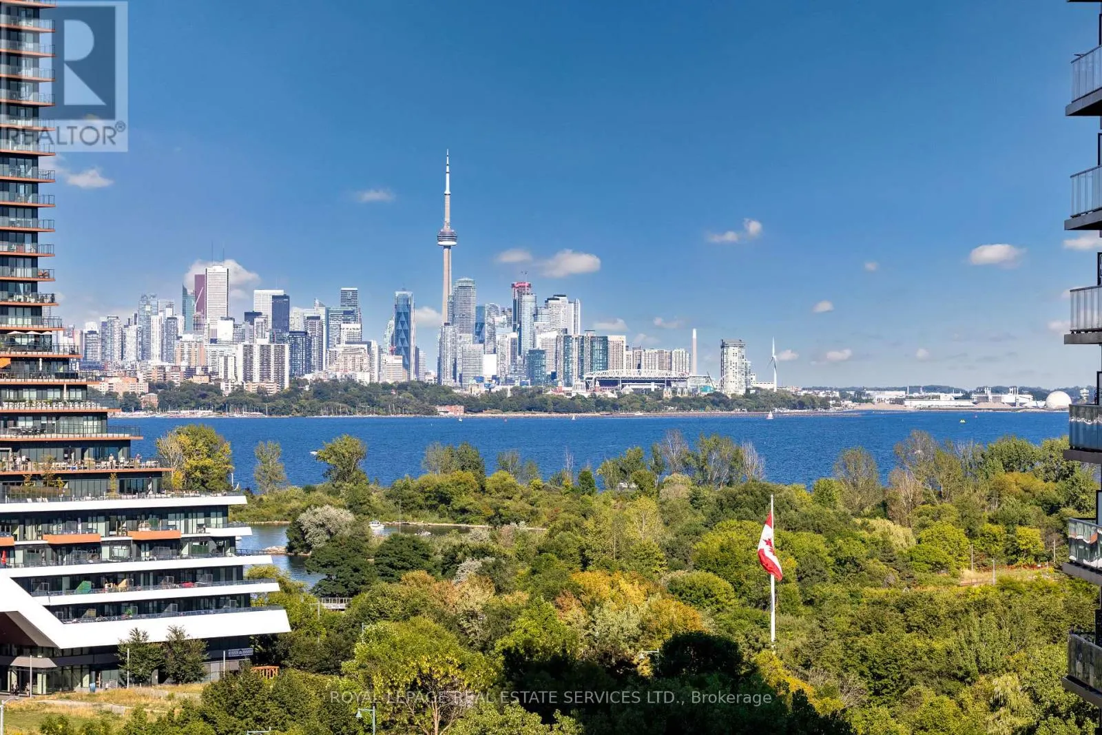 1105 - 15 LEGION ROAD