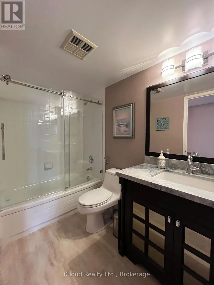 2805 - 45 KINGSBRIDGE GARDEN CIRCLE