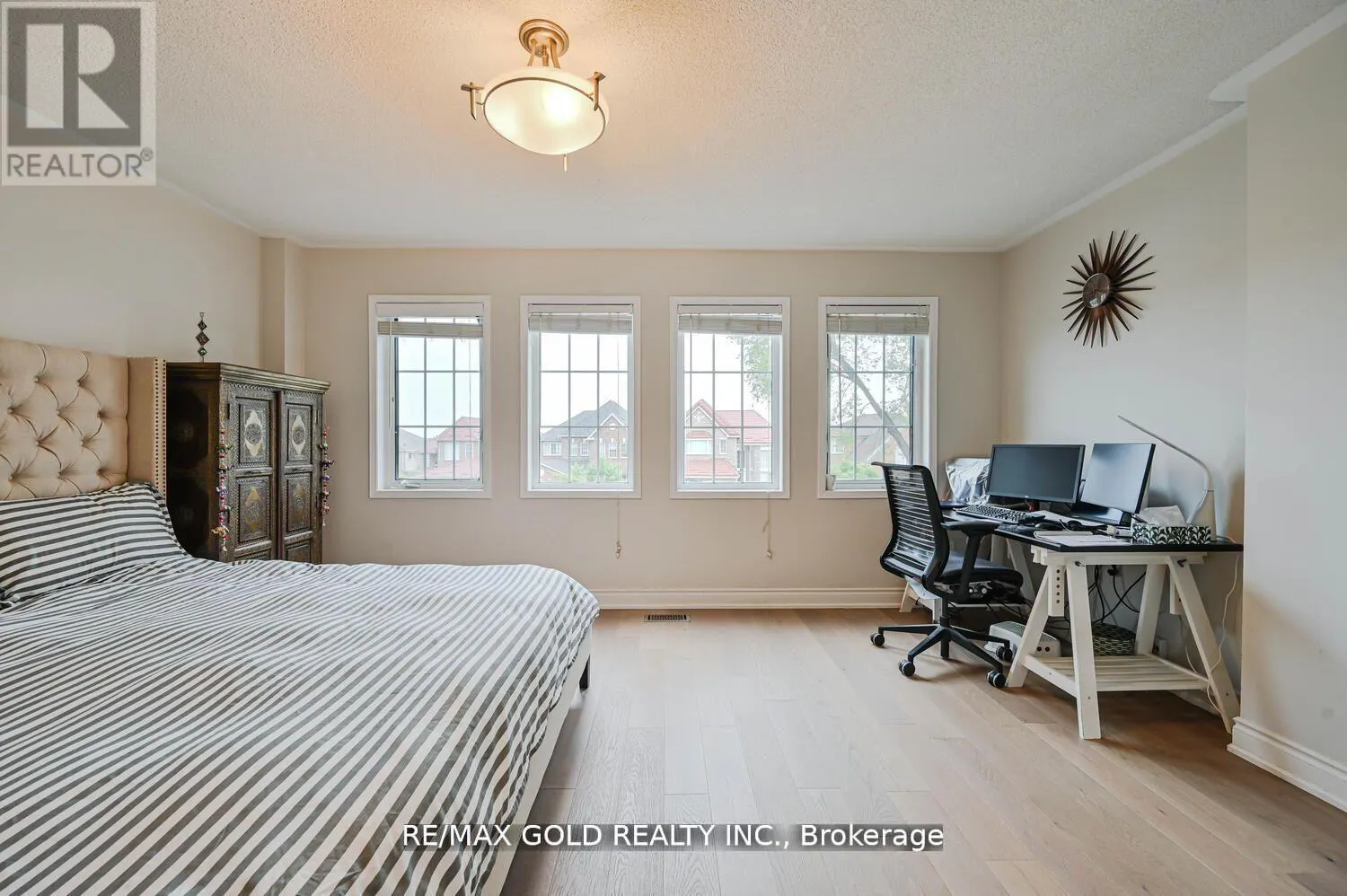 44 RIBBON DRIVE