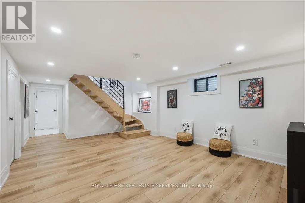 169 OAKES DRIVE