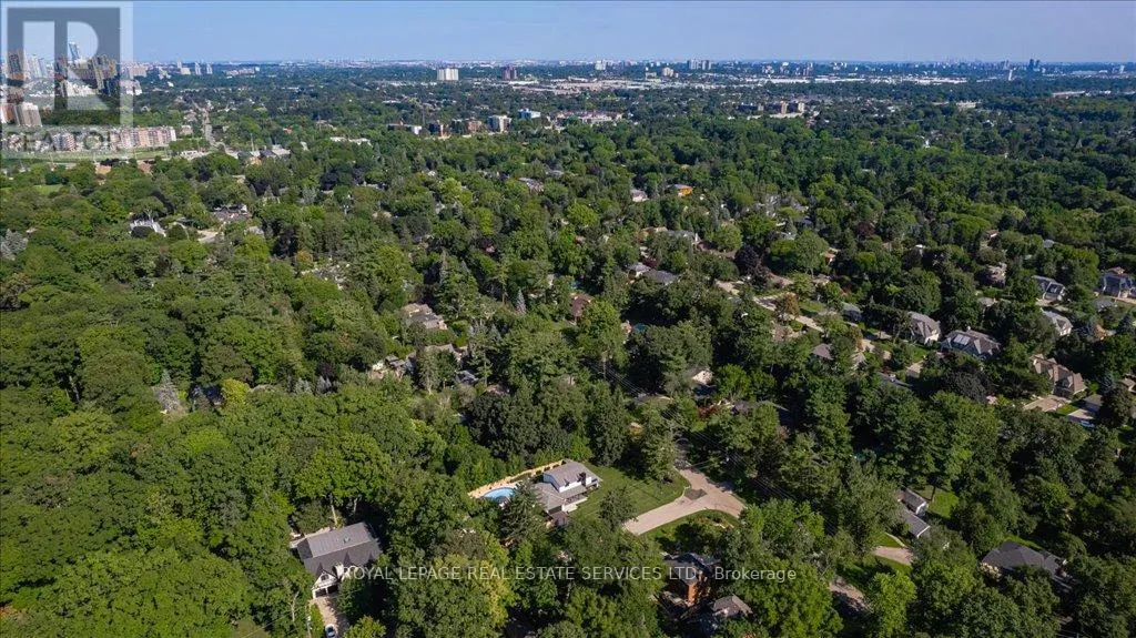 169 OAKES DRIVE