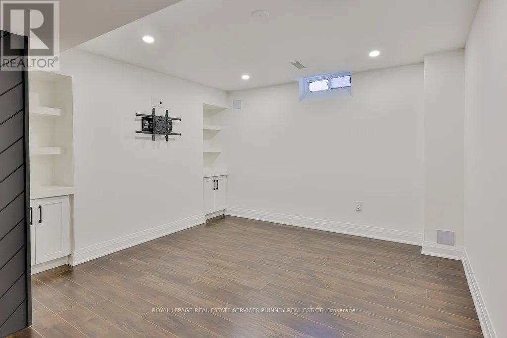 958 IRISH MOSS ROAD