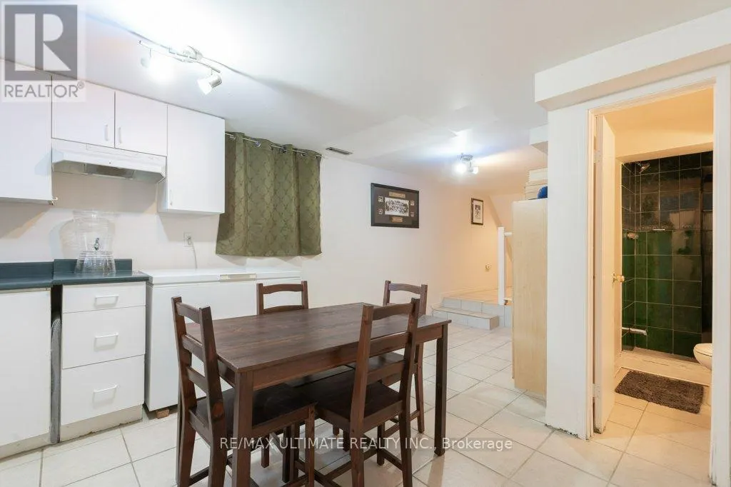 281 BOON AVENUE