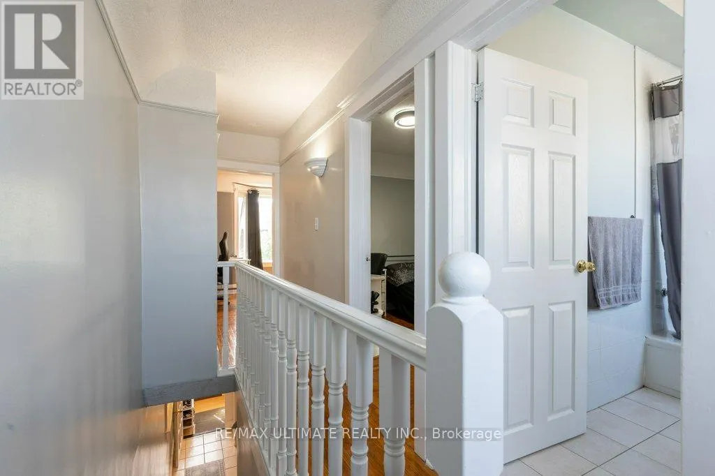 281 BOON AVENUE