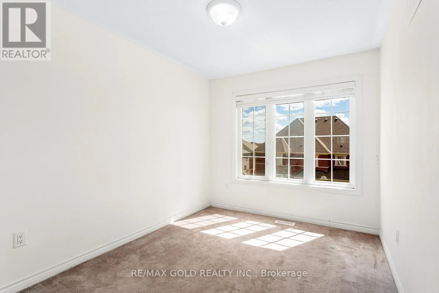 68 AGAVA STREET