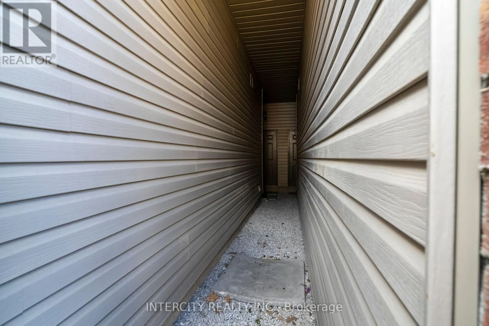 59 MORRA AVENUE