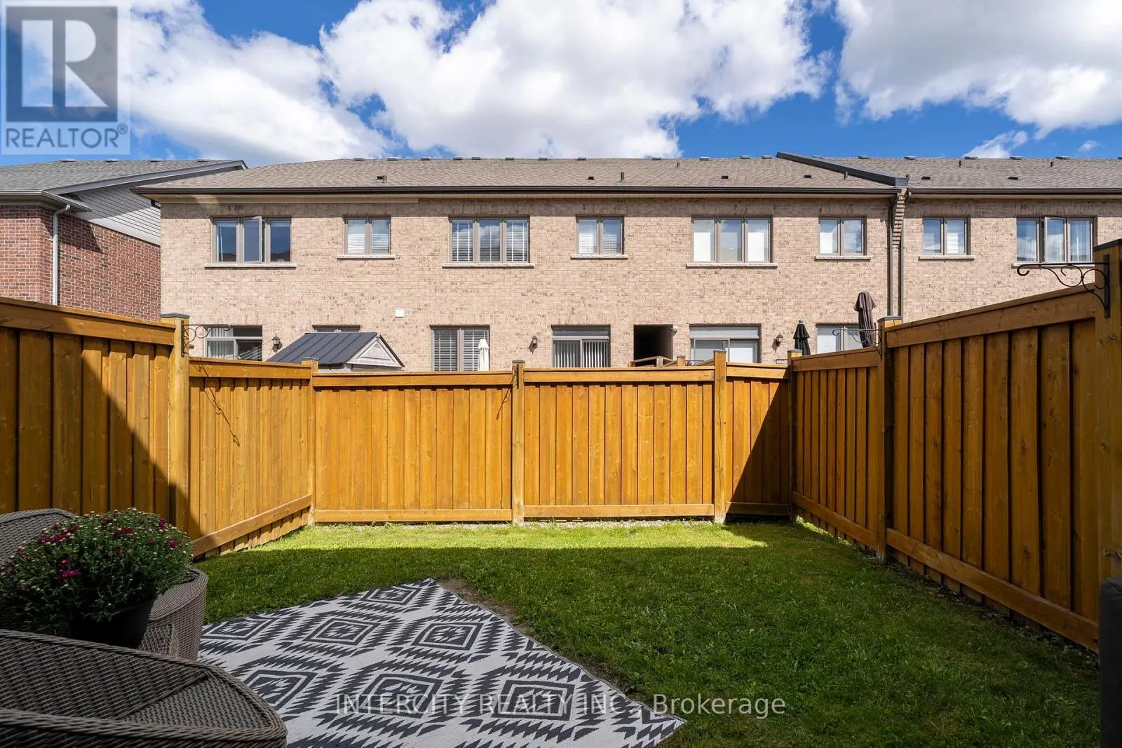 59 MORRA AVENUE