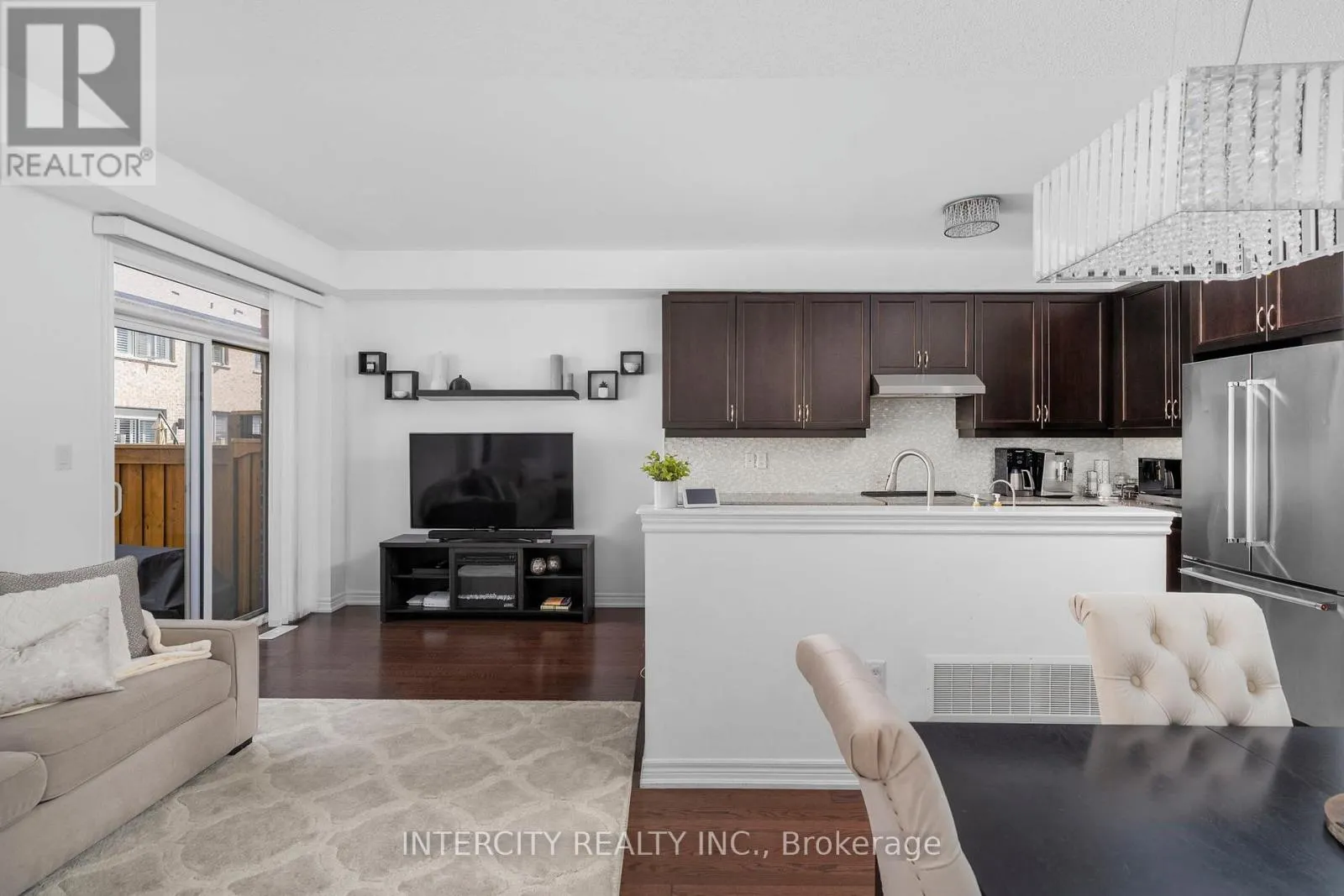 59 MORRA AVENUE