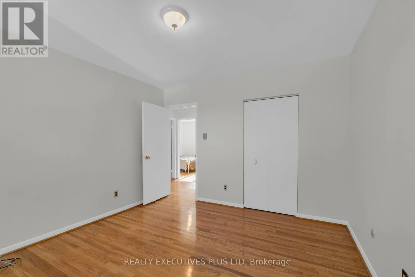 57 DONCASTER DRIVE