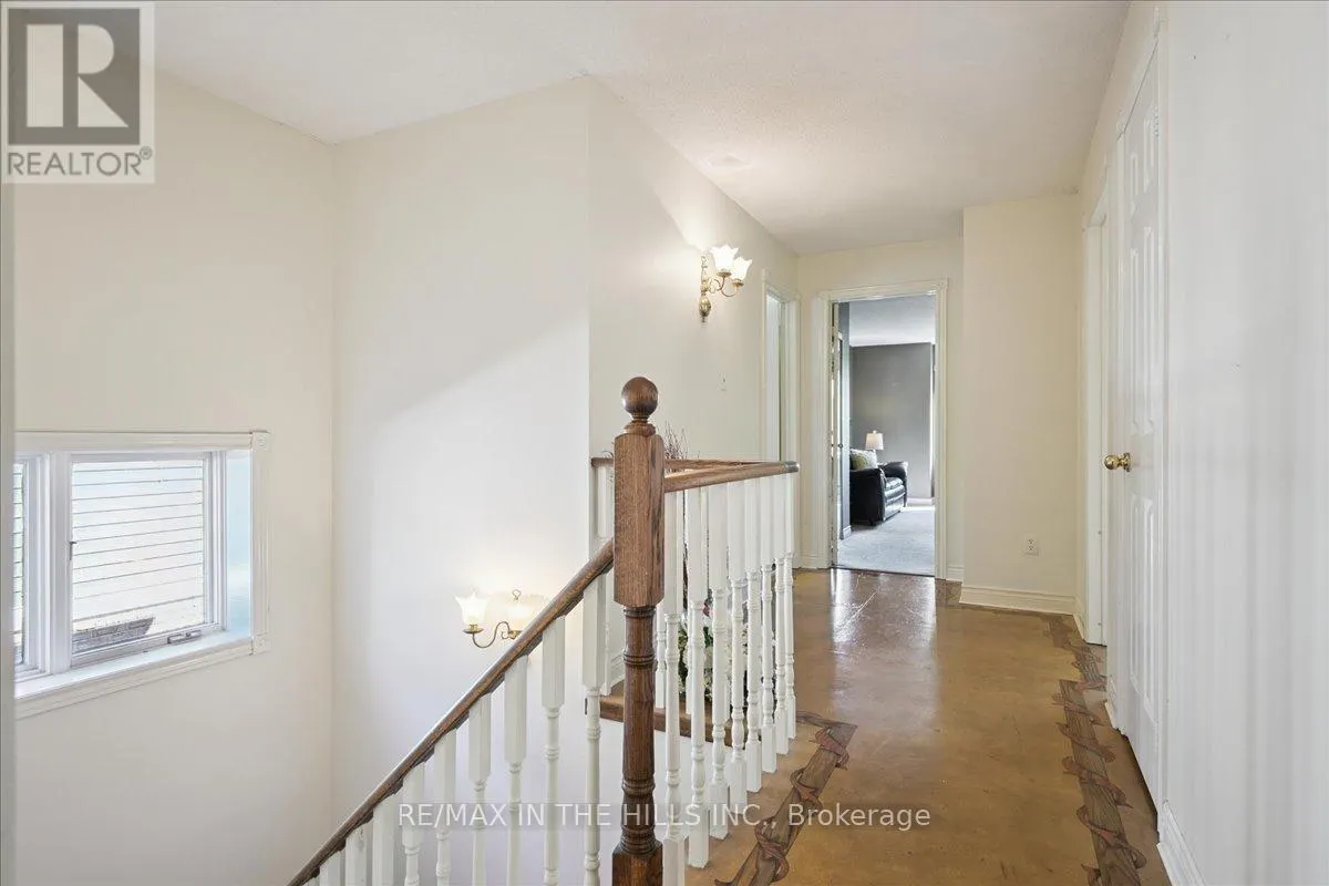 5352 GLEN ERIN DRIVE
