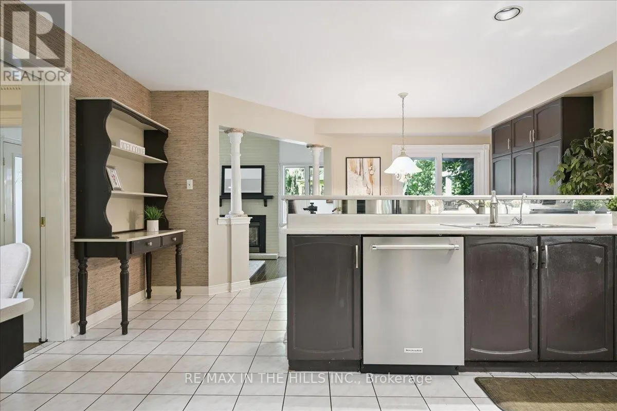 5352 GLEN ERIN DRIVE
