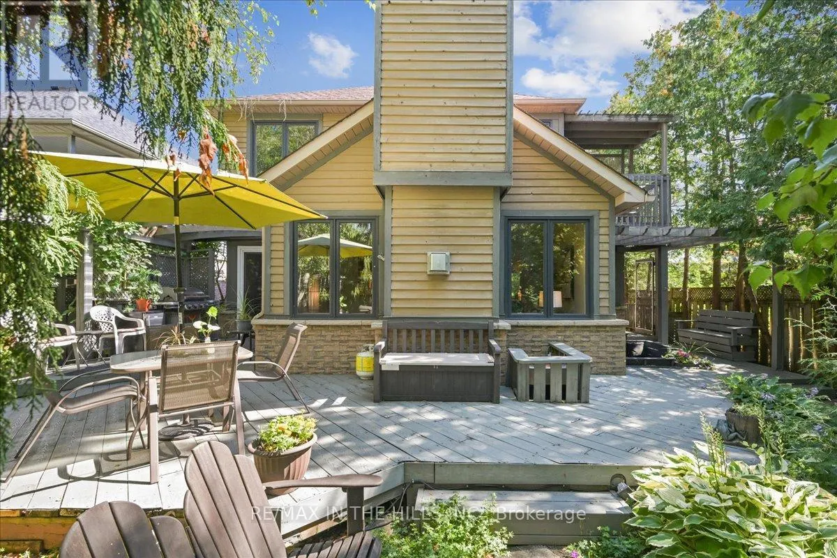 5352 GLEN ERIN DRIVE