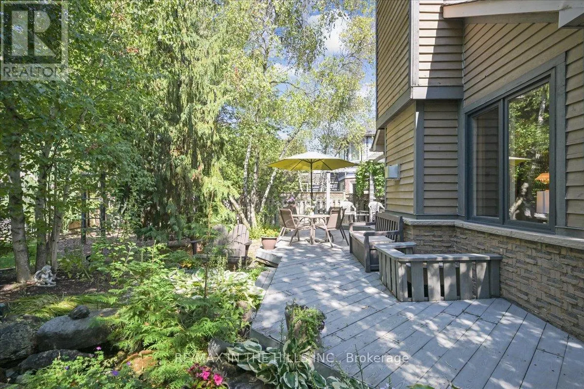 5352 GLEN ERIN DRIVE