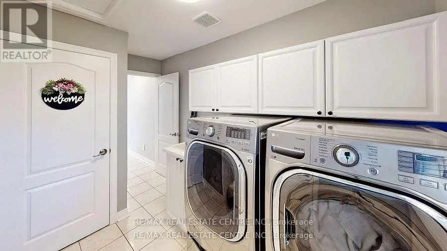 3408 TRELAWNY CIRCLE
