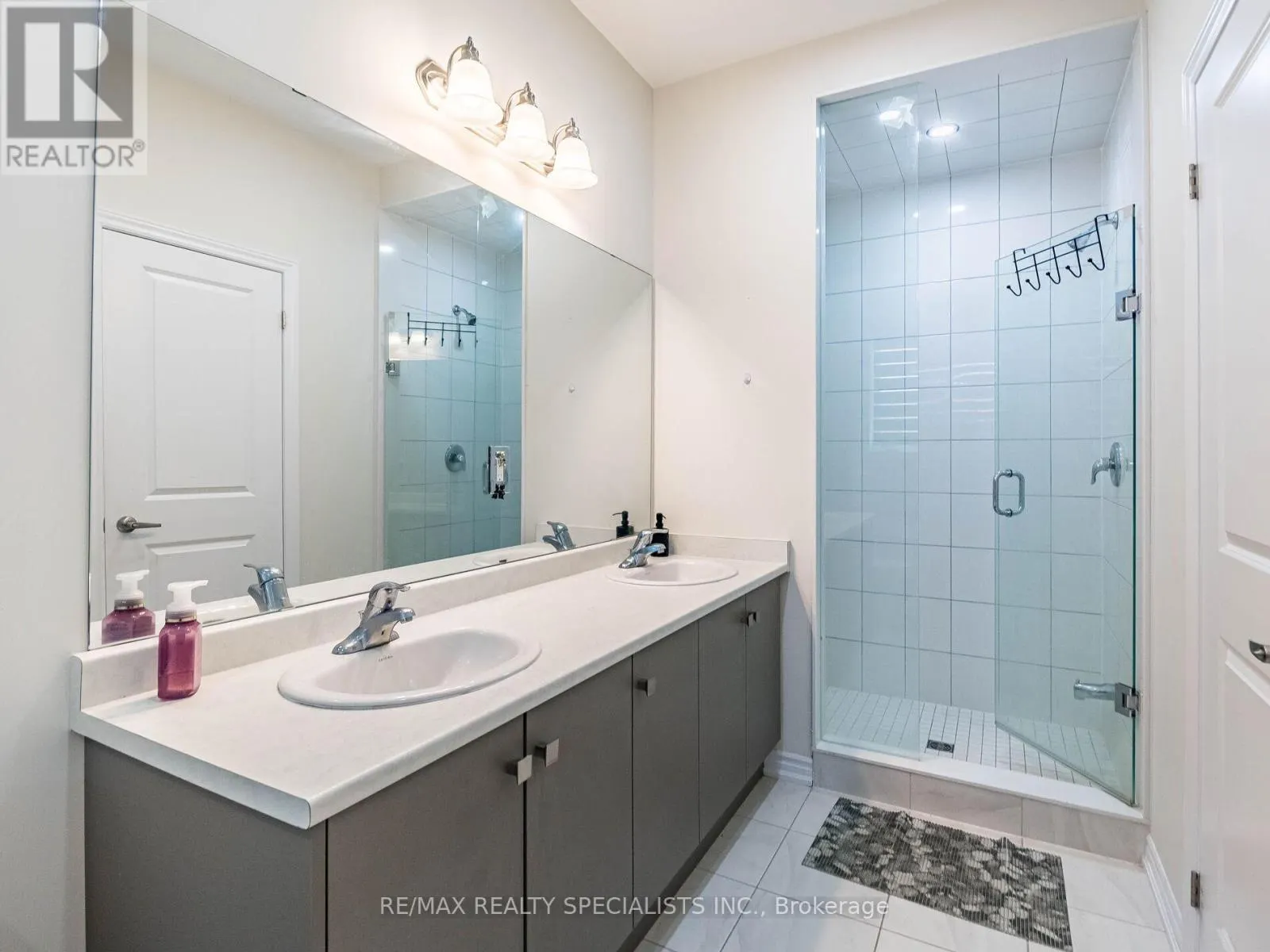 1416 OAKMONT COMMON E