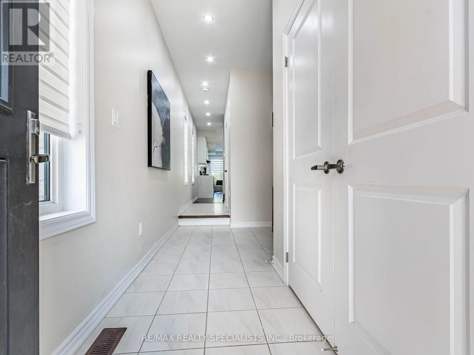 1416 OAKMONT COMMON E