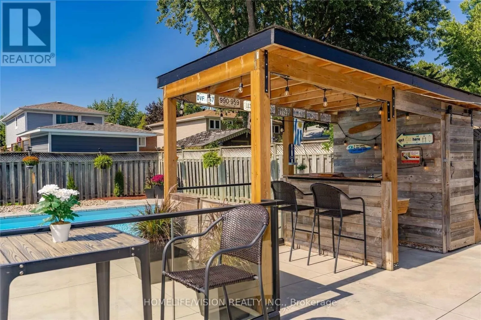 16 PALGRAVE CRESCENT