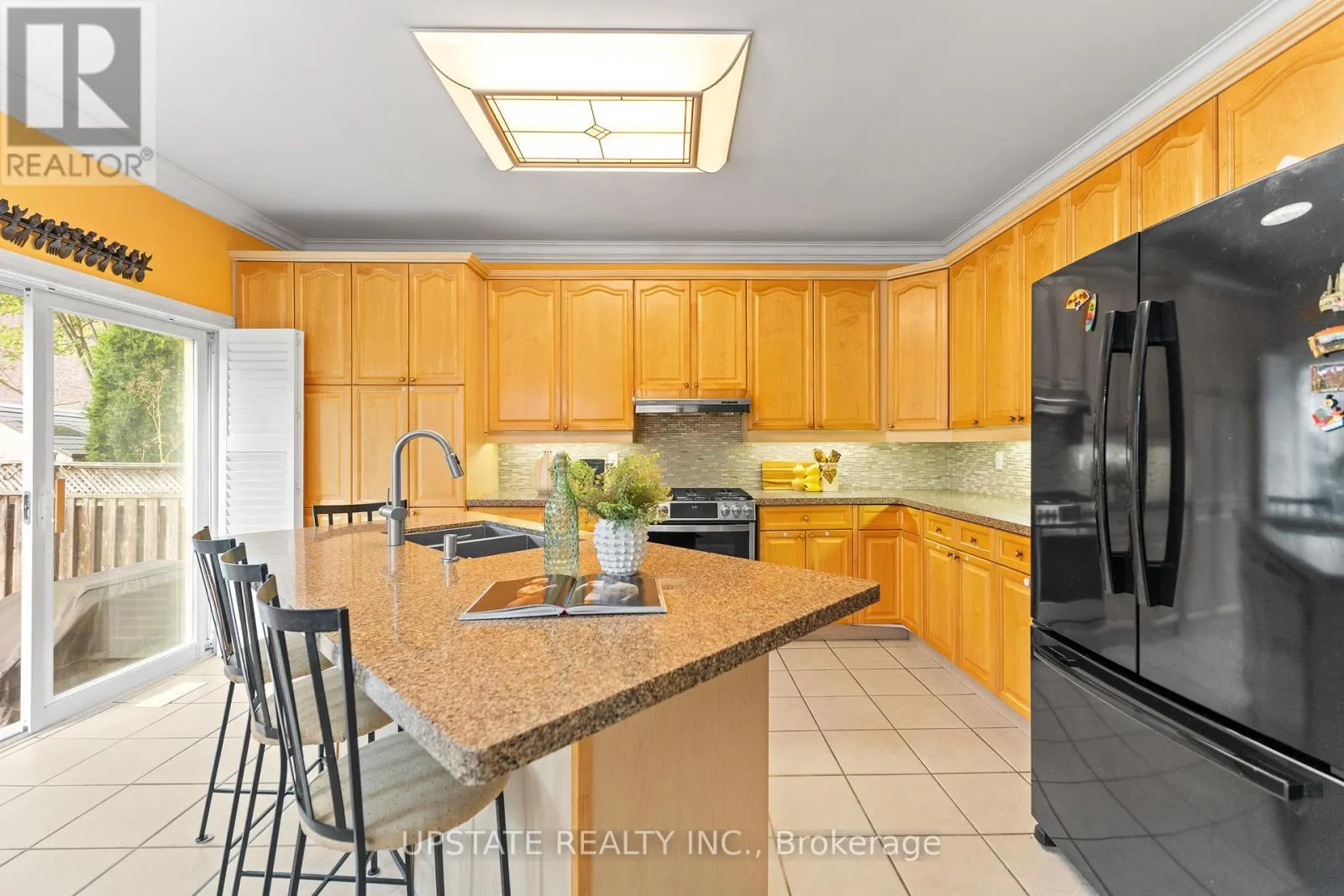 6 BOWSFIELD DRIVE