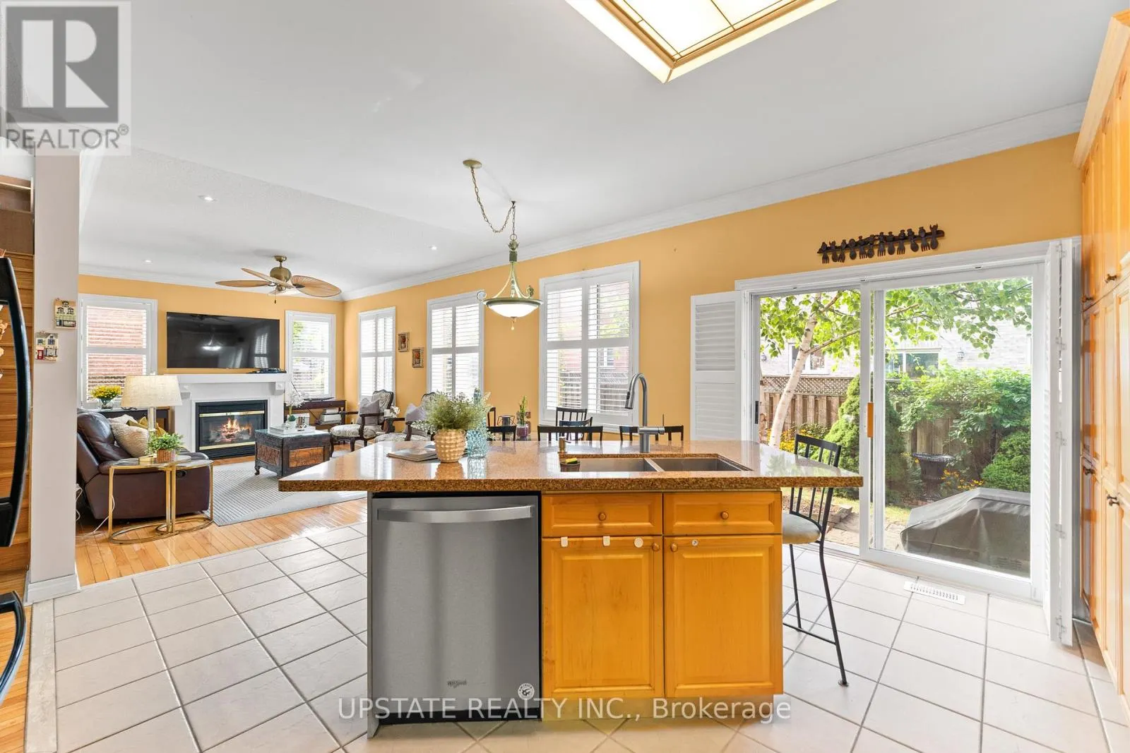 6 BOWSFIELD DRIVE