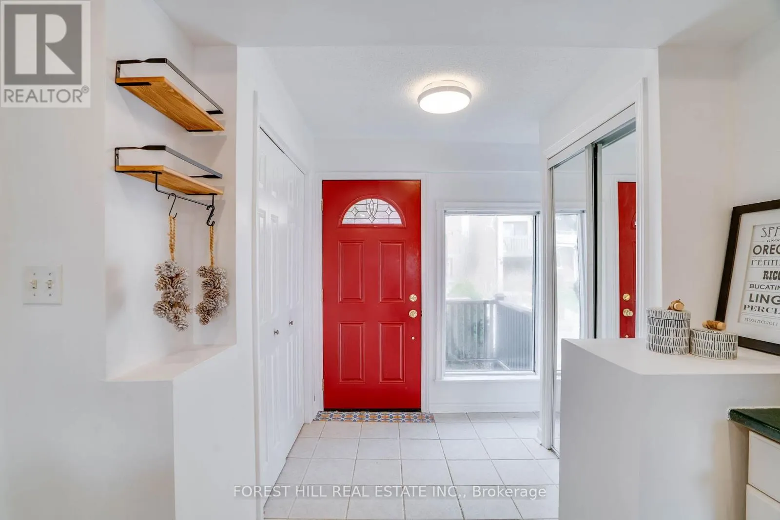 4053 OLD DUNDAS STREET