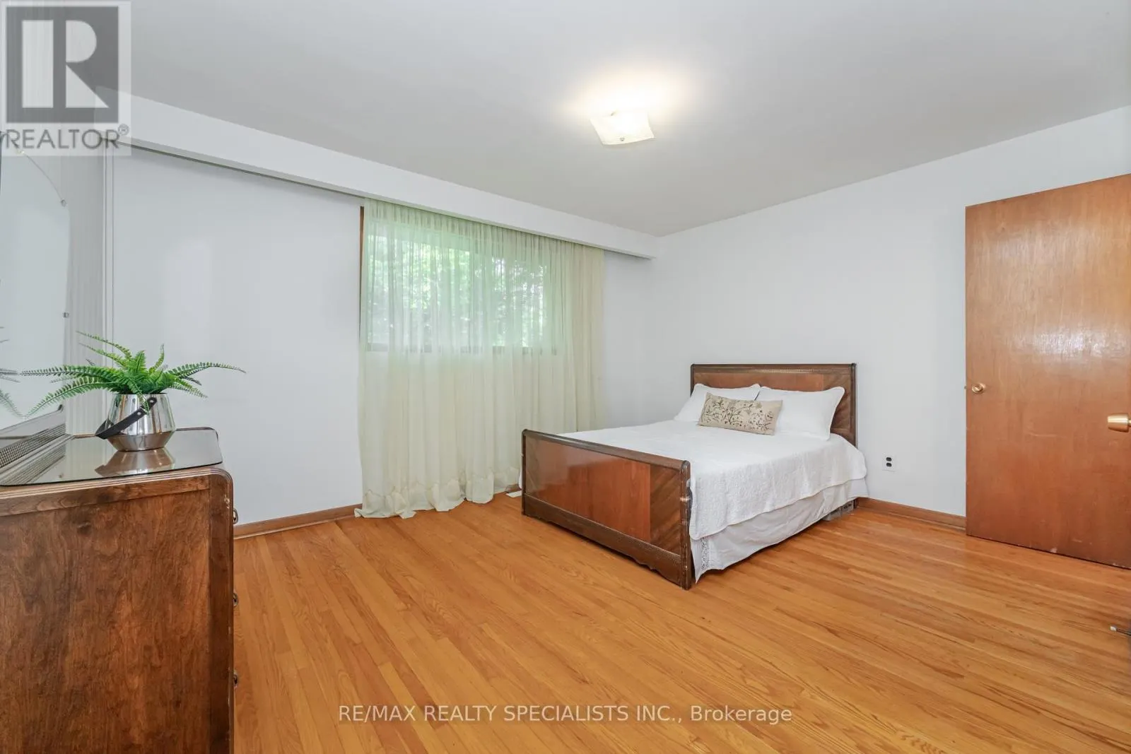 3559 HAVEN GLENN
