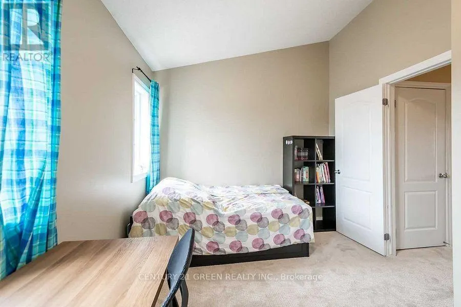 16 - 5080 FAIRVIEW STREET