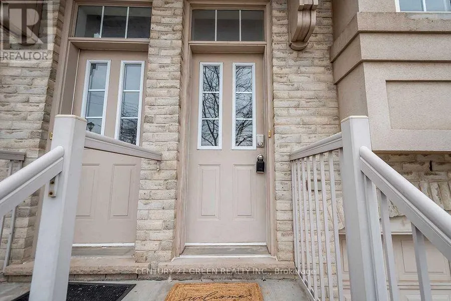 16 - 5080 FAIRVIEW STREET