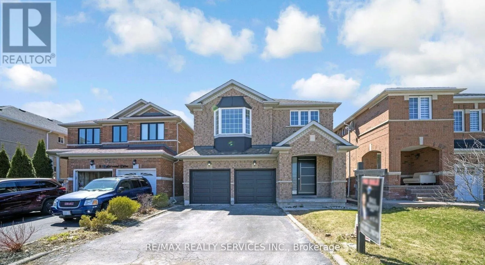 10 LINDERWOOD DRIVE