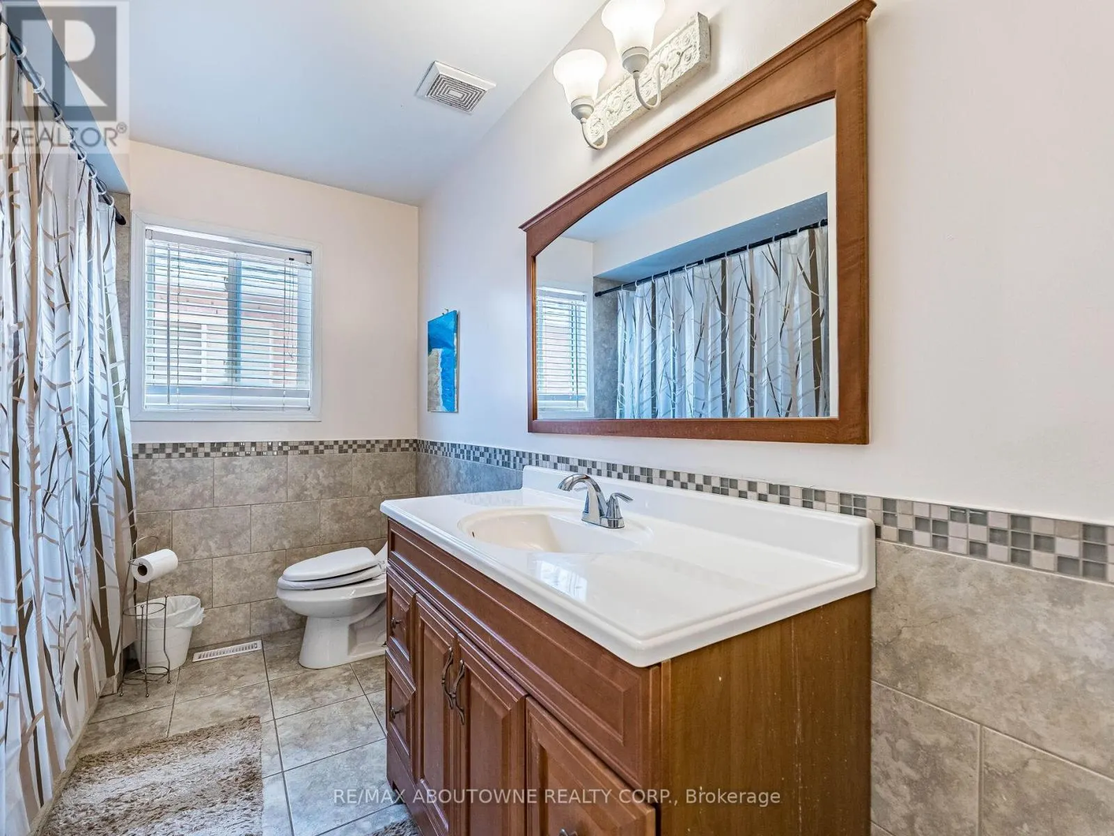 6284 GLEN MEADOWS ROAD