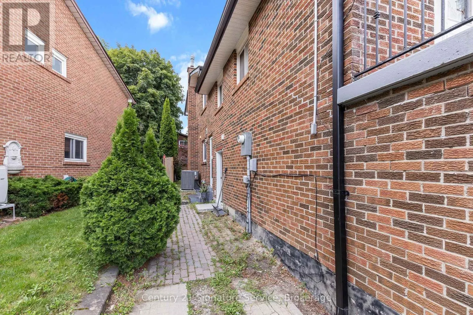 113 MILL STREET N