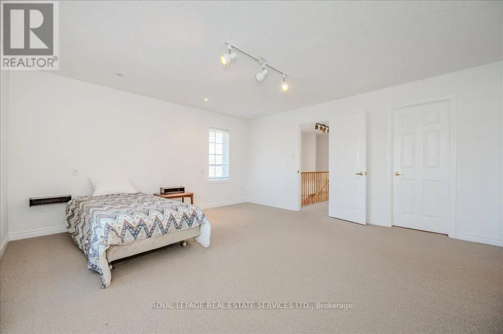 19 - 1267 DORVAL DRIVE