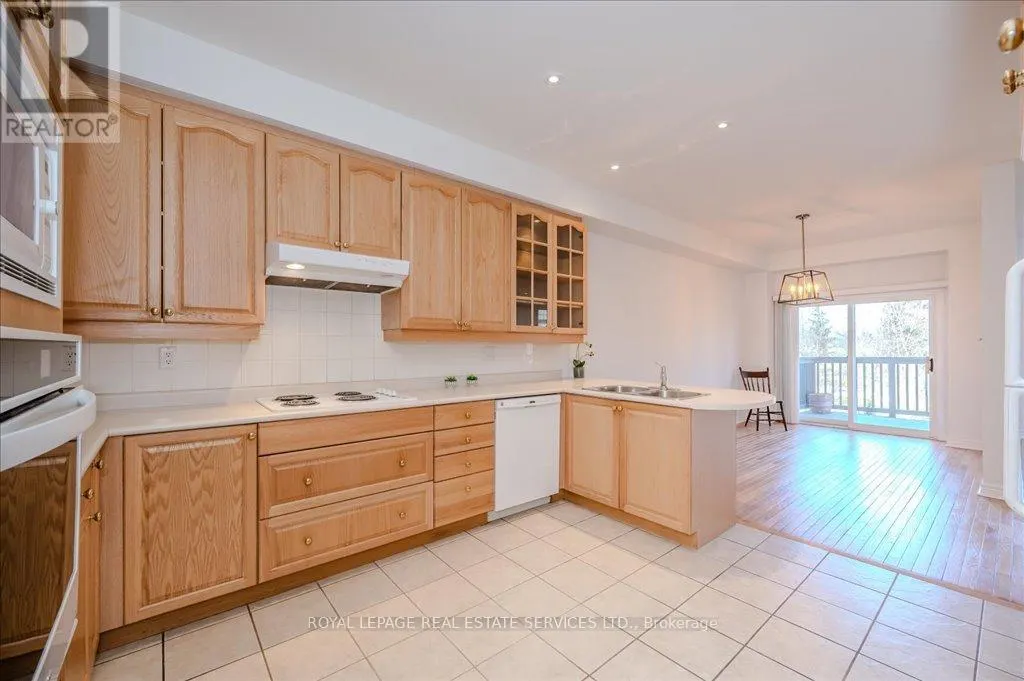 19 - 1267 DORVAL DRIVE
