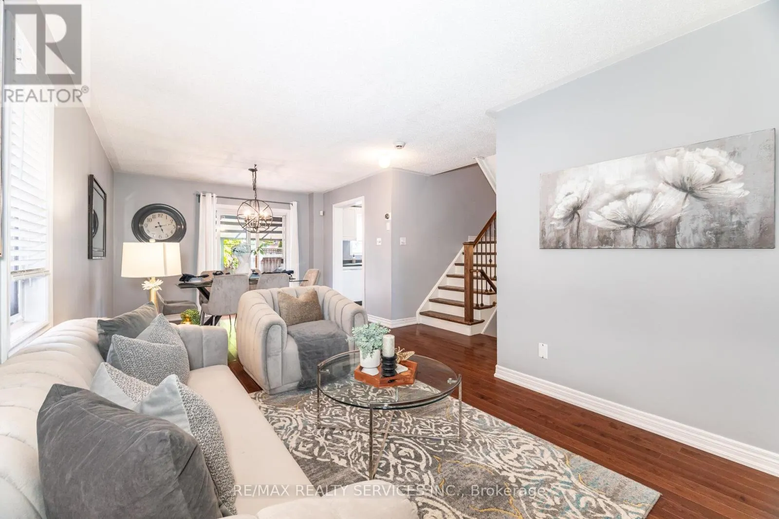 123 FARTHINGALE CRESCENT