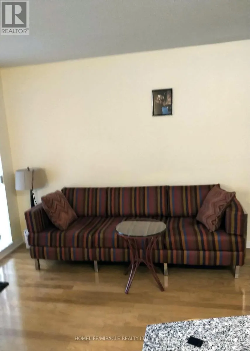 104 - 55 VIA ROSEDALE WAY