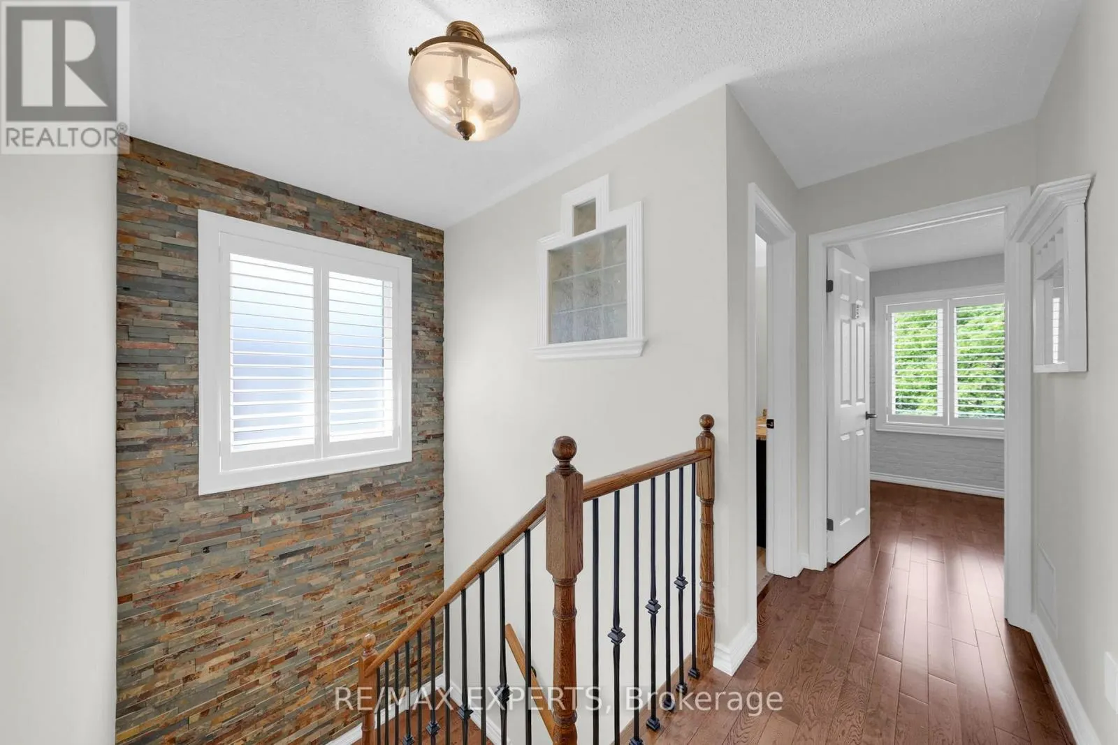 44 SUNKIST VALLEY ROAD